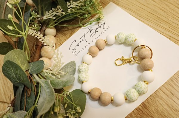 Green Floral Wristlet